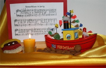 kijktafeltje sinterklaas met liedje en pakjesboot