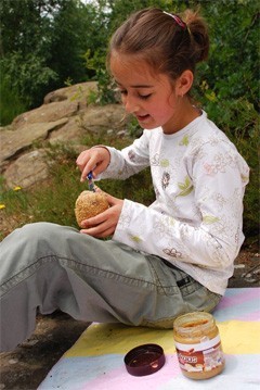 picknicken bolletje met pindakaas!