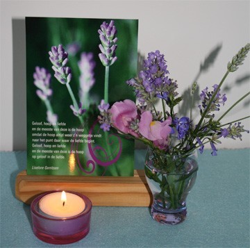 zomerkijktafel met lavendel