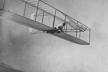 vlucht met eerste vliegtuig door wright brothers