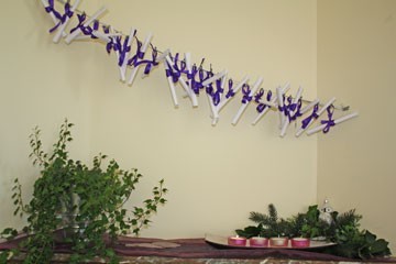 KinD-Adventsslinger-verhaal-op-schoorsteen-geheel- KinD-Adventsslinger-verhaal-op-schoorsteen-geheel-