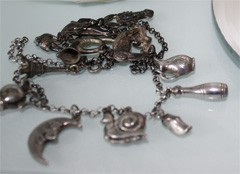 armbandje halverwege met poetsen armbandje halverwege met poetsen