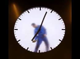 T schiphol clock