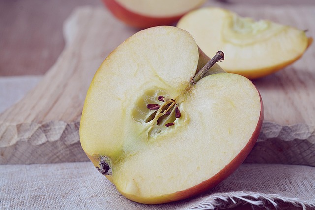apple 1248829 640